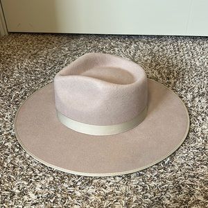 NWOT Lack of Color Zulu Rancher size 57 Medium